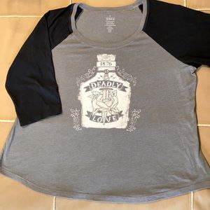Torrid Graphic Tee 3/4 sleeve Size 3x (22/24)